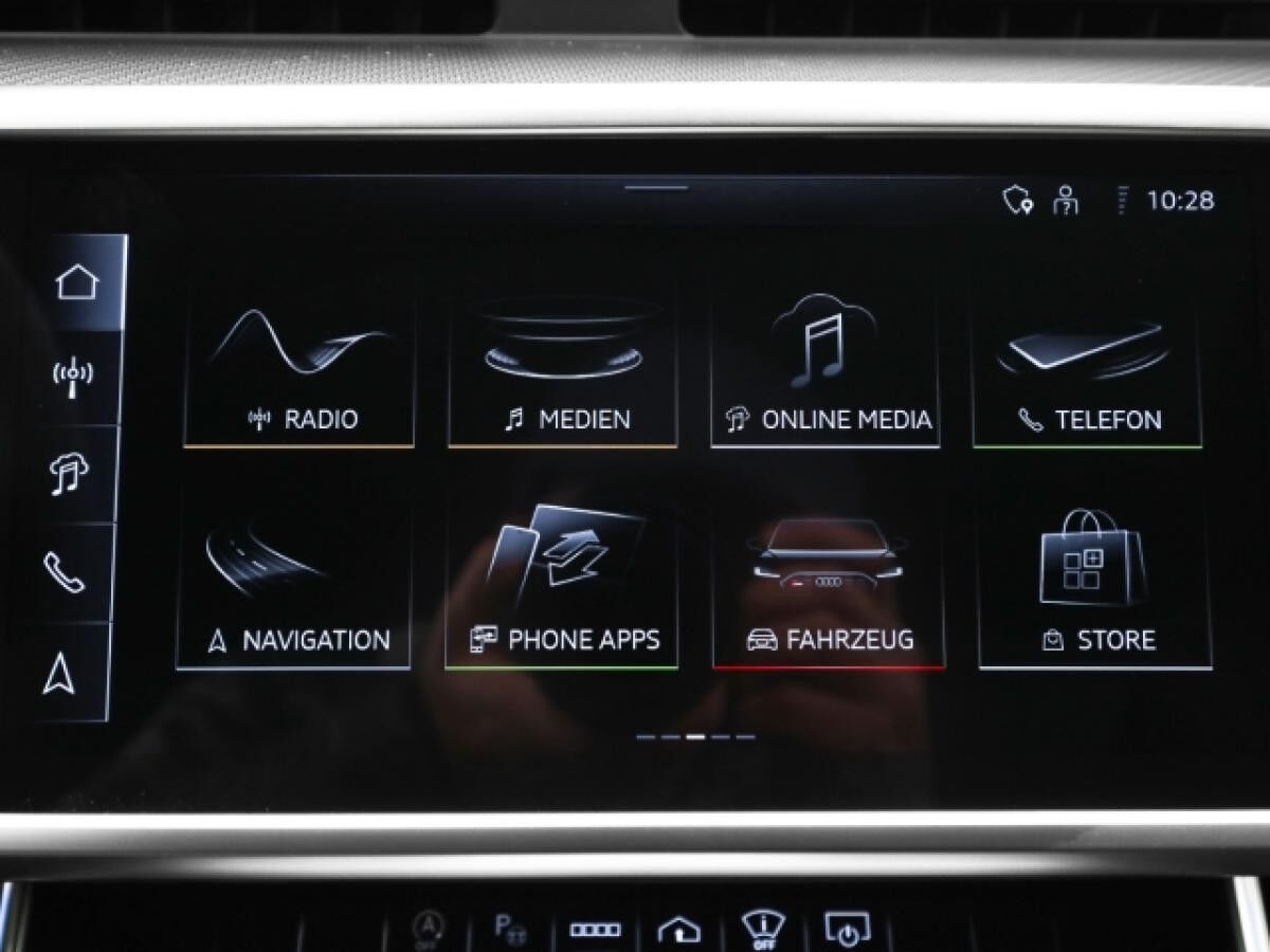 Audi RS6 Avant performance B&O Pano AHK Keramik WR