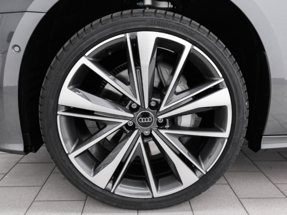 Audi A6 Avant S line Competition 50 TDI AHK B&O HDMatrix