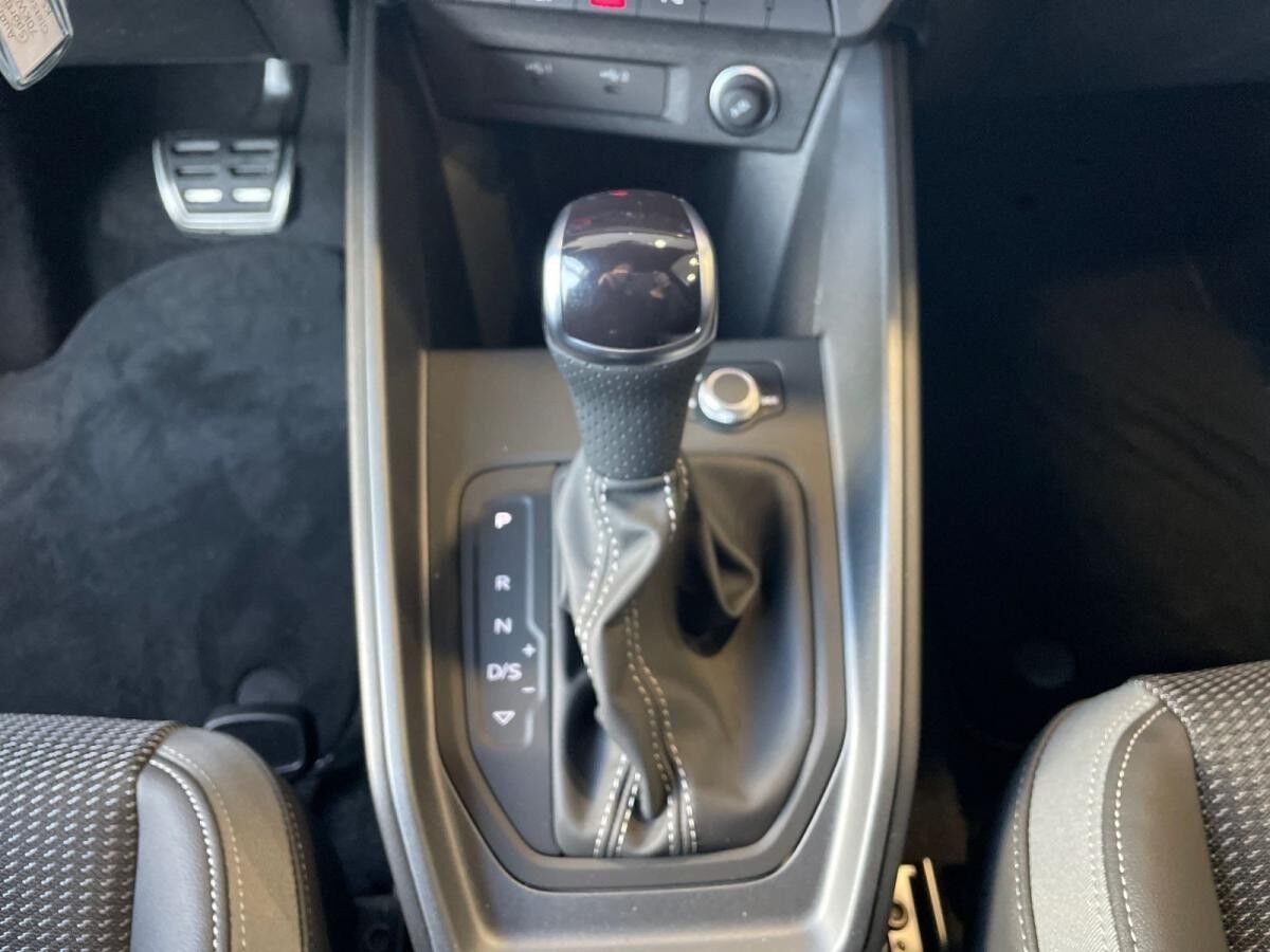 Audi A1 Sportback 25 TFSI S line LED Carplay PDC+