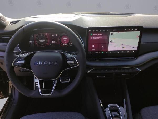 Skoda Octavia Combi Sportline 2.0 TDI DSG NAVI ACC AHK