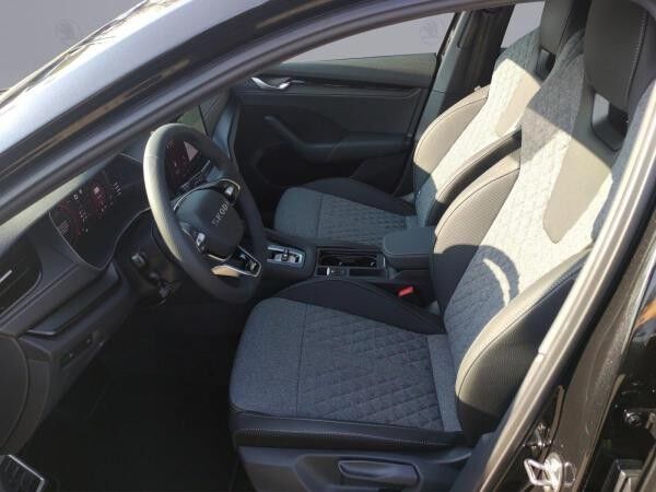 Skoda Octavia Combi Sportline 2.0 TDI DSG NAVI ACC AHK