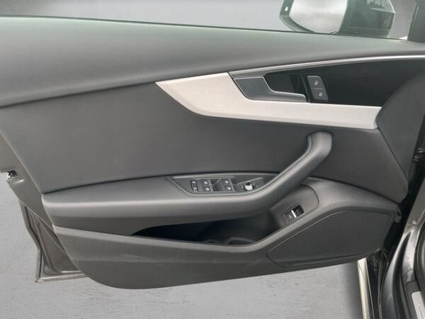 Audi A4 Avant S line 35 TFSI S tronic *ACC*AHK*