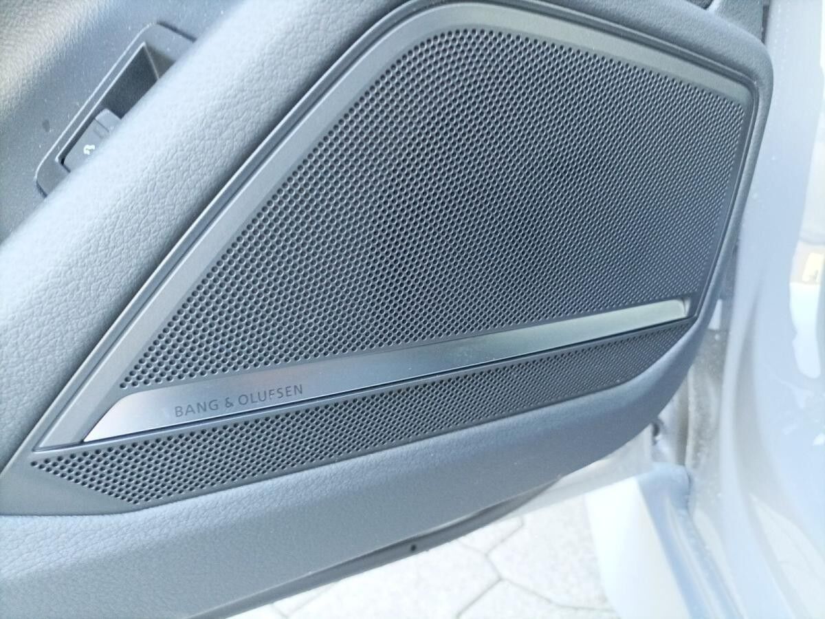 Audi RS6 RS 6 Avant performance 463(630) kW( PS) tiptronic