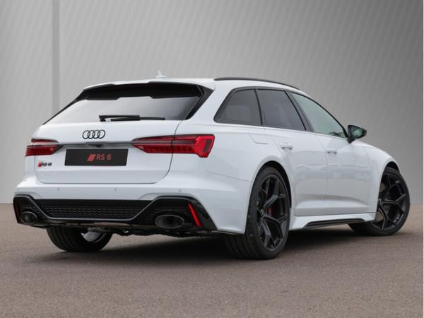Audi RS6 Avant performance
