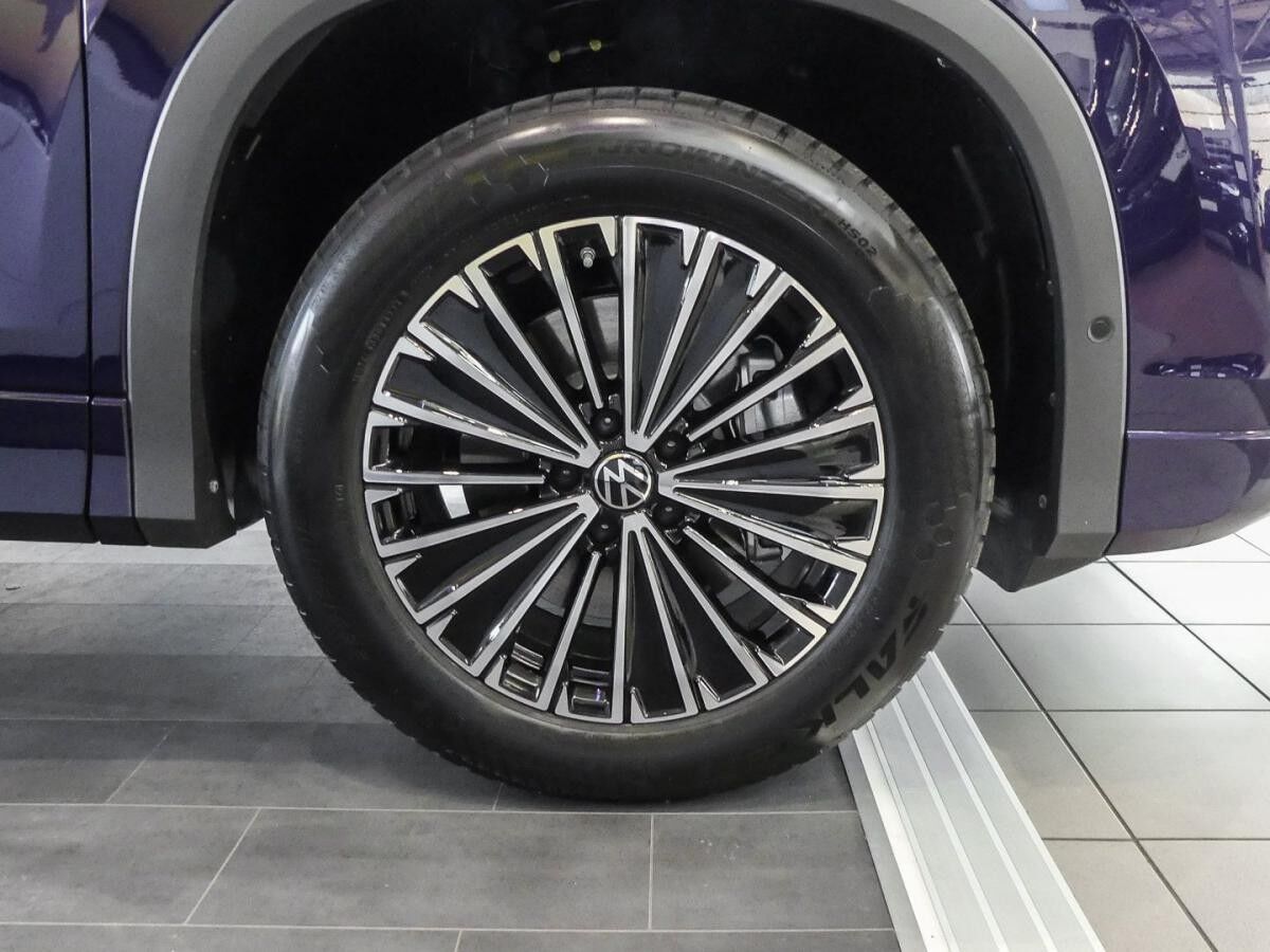 Volkswagen Tayron 1.5 eTSI Elegance DSG AHK