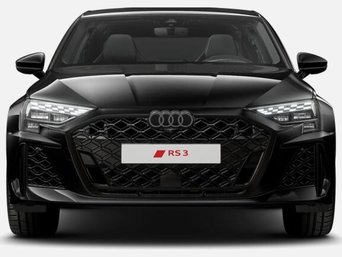 Audi RS3 Limousine S tronic +Matrix LED+SONOS Sound.+RS-Sportabgasanlage
