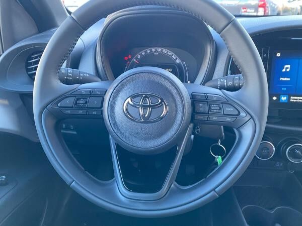 Toyota Aygo X Play