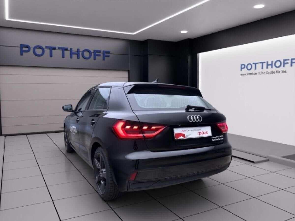 Audi A1 Sportback 25 TFSI LED LM17 SITZHZG PDC