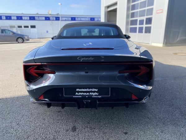 MG Cyberster Roadstar - (Single Motor)