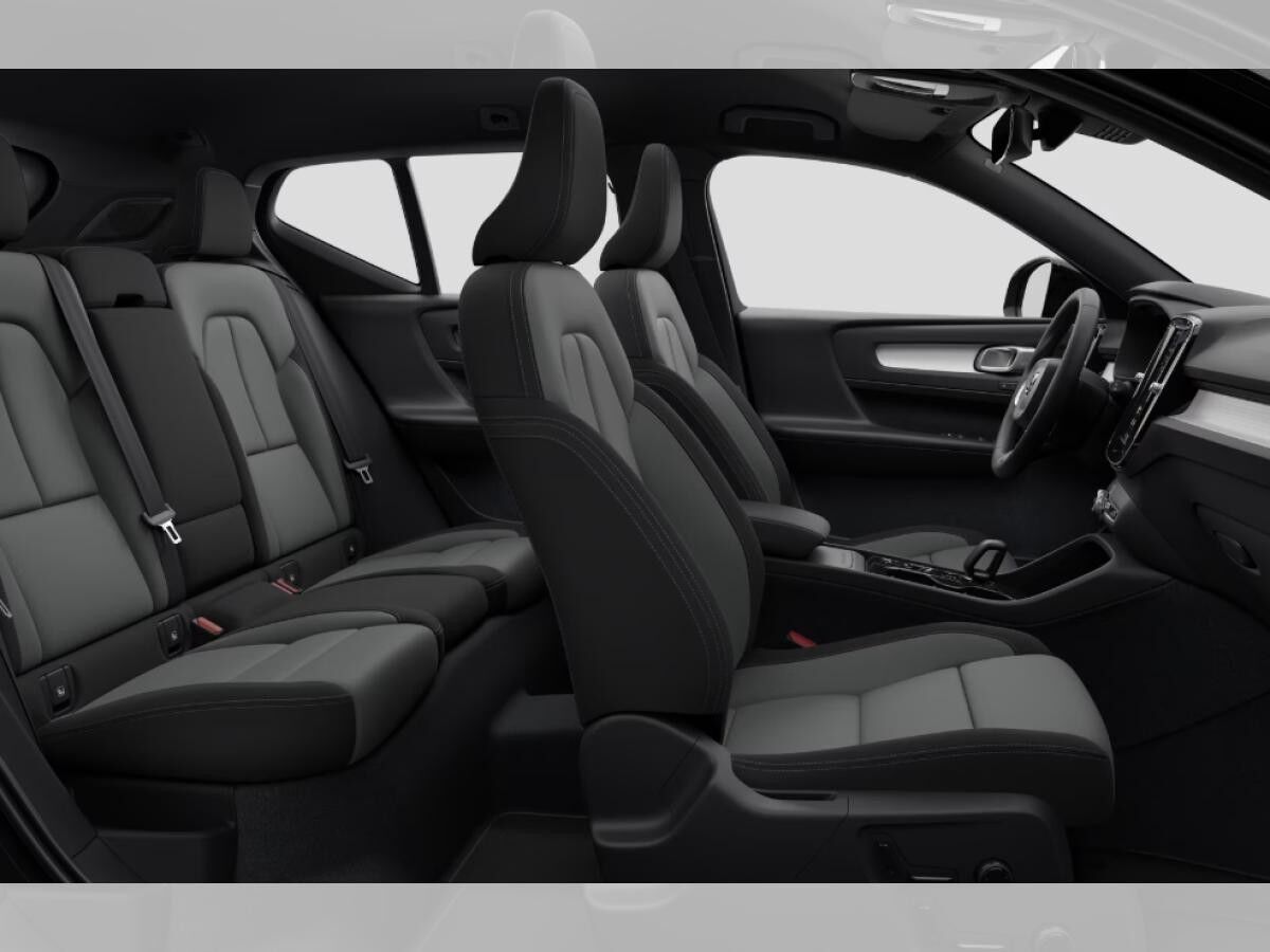 Volvo XC40 B3 Plus Black Edition**GEWERBE BESTELLFAHRZEUG**
