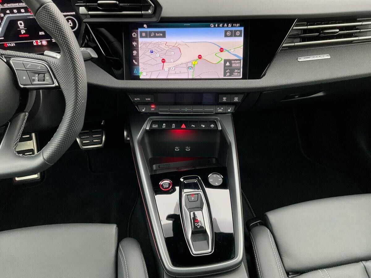 Audi S3 Sportback TFSI quattro S-line Leder Amb+ Navi