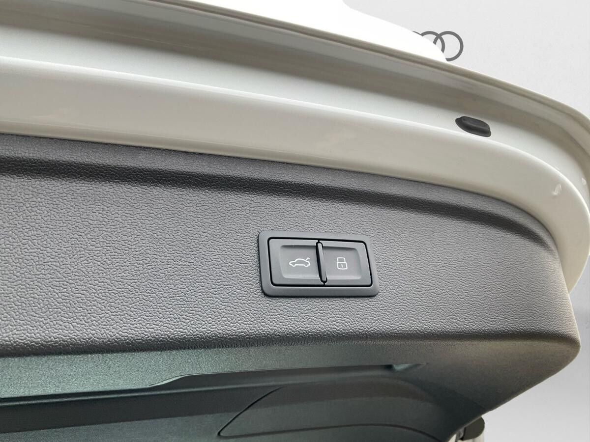 Audi S3 Sportback TFSI quattro S-line Leder Amb+ Navi