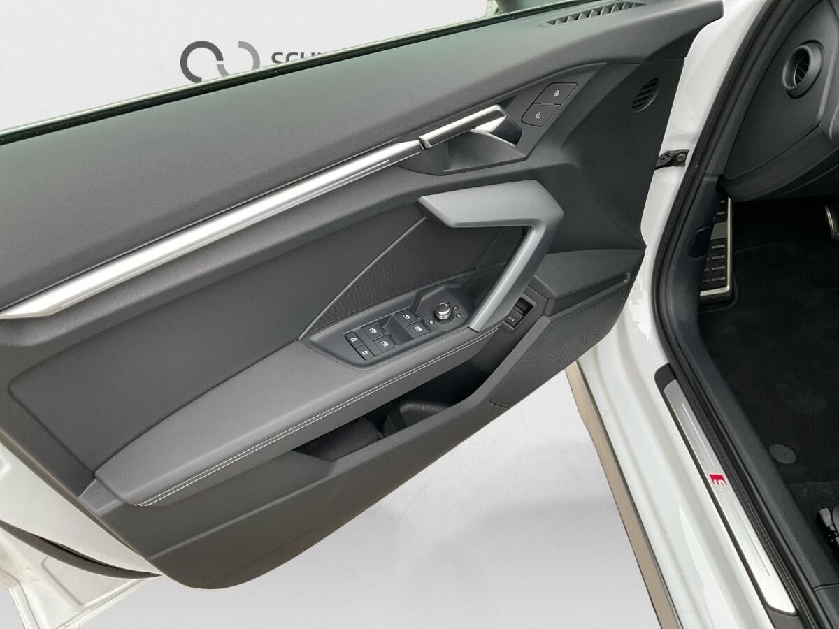 Audi S3 Sportback TFSI quattro S-line Leder Amb+ Navi