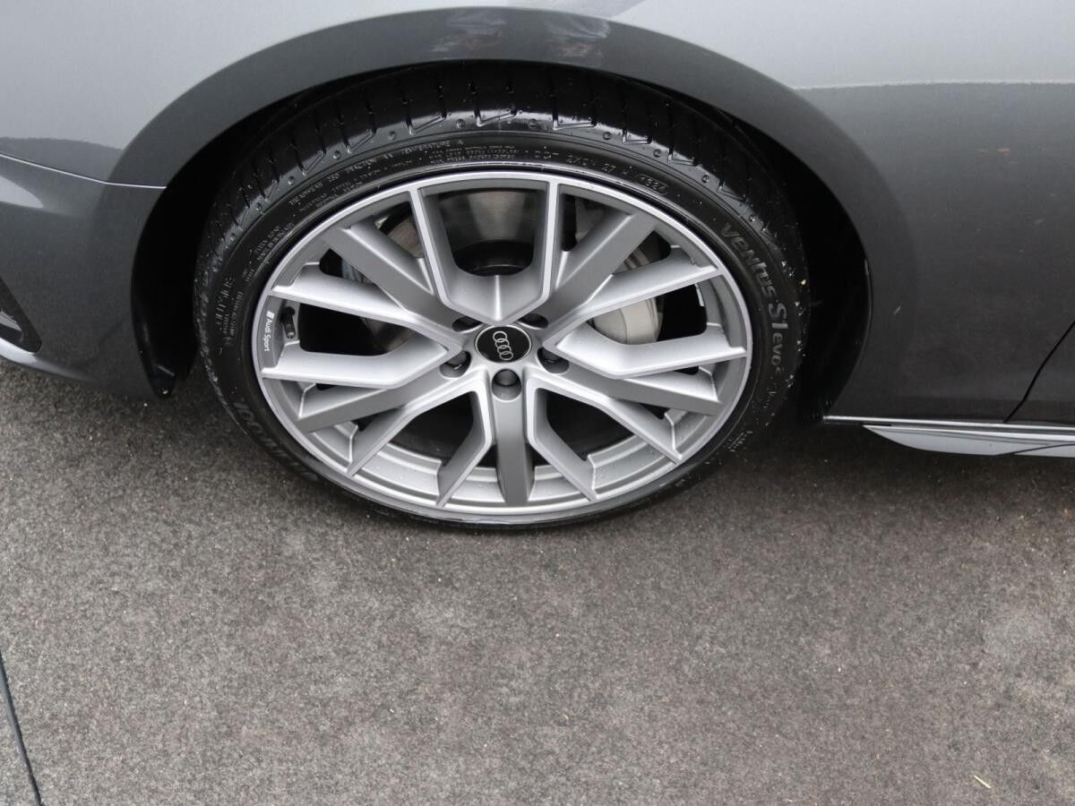 Audi A4 Avant competition edition 40TDI quattro / AHK