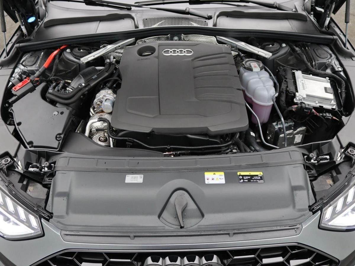 Audi A4 Avant competition edition 40TDI quattro / AHK