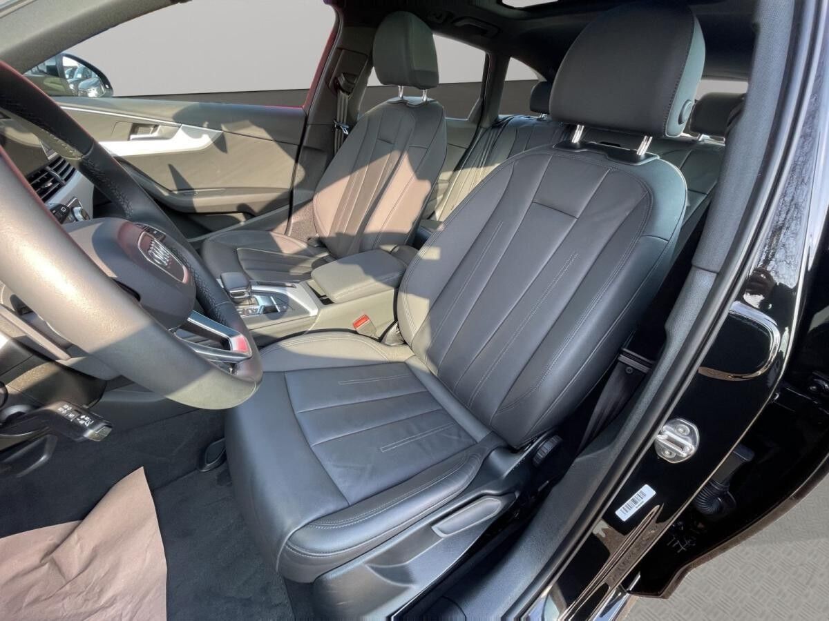 Audi A4 Avant 40 TDI LED Pano Navi Kamera Leder