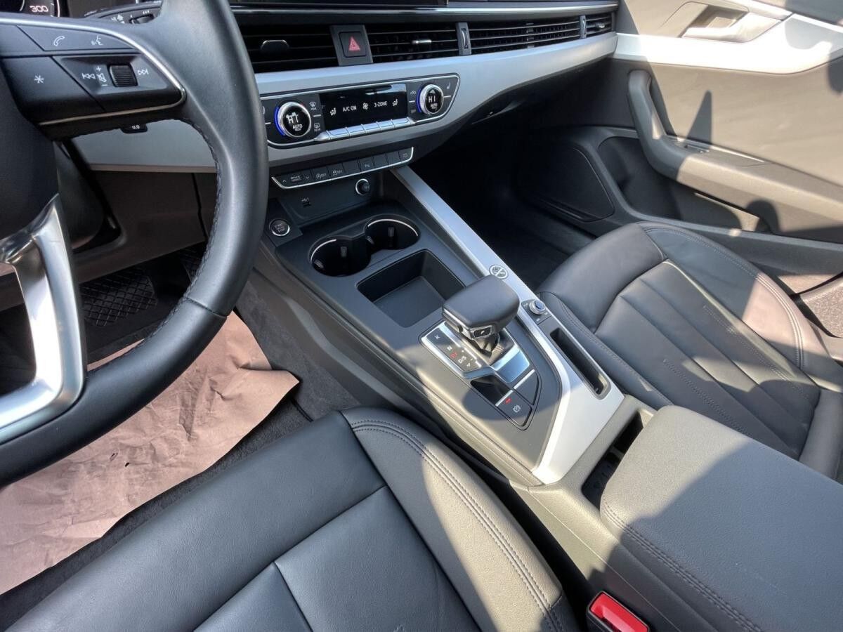 Audi A4 Avant 40 TDI LED Pano Navi Kamera Leder