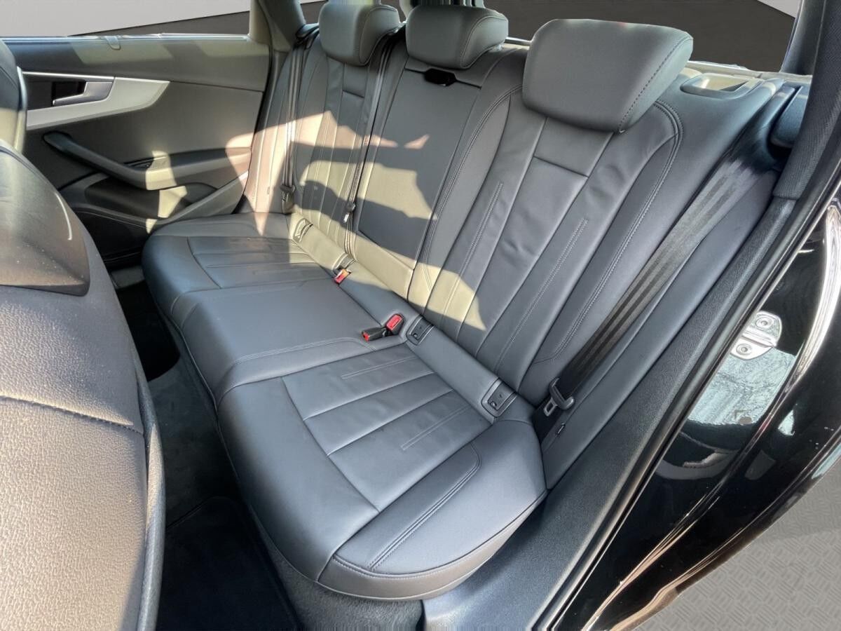 Audi A4 Avant 40 TDI LED Pano Navi Kamera Leder