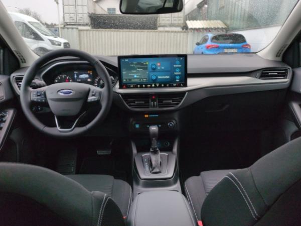 Ford Focus Turnier Titanium Hybrid *SONDERPREIS/4,99% Finanzierung/sofort verfügbar