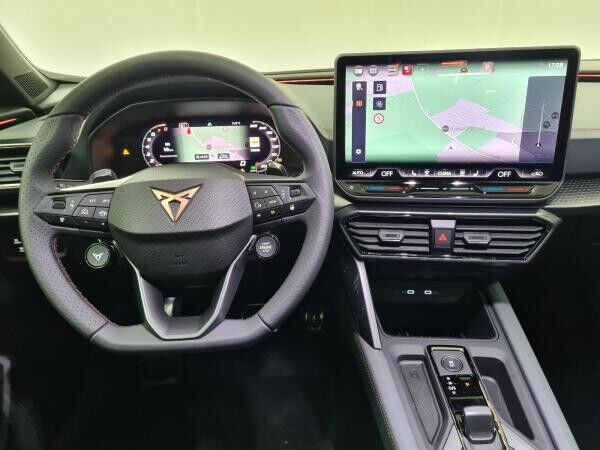 Cupra Formentor 4-Drive VZ Extreme AHK Pano