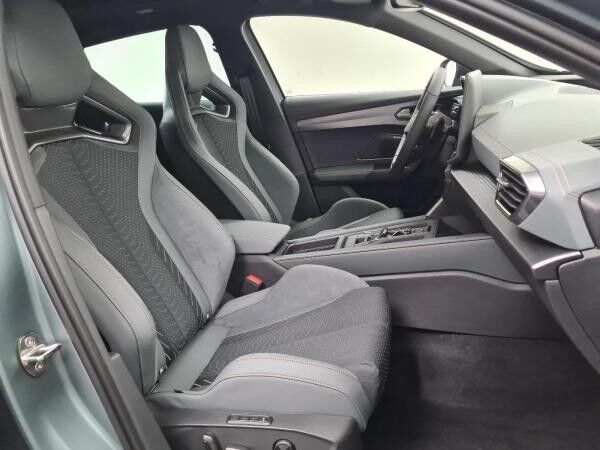 Cupra Formentor 4-Drive VZ Extreme AHK Pano