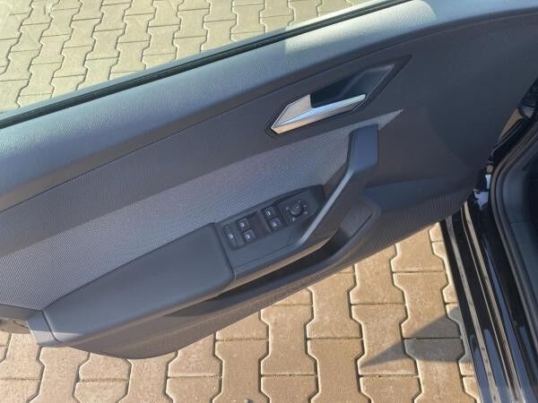 Seat Leon Sportstourer 2.0 TDI DSG Style Edition
