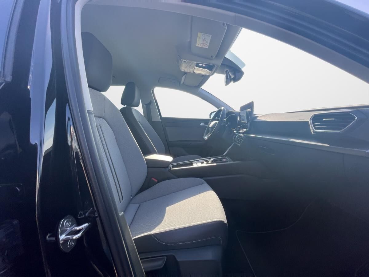 Seat Leon Sportstourer 2.0 TDI DSG Style Edition