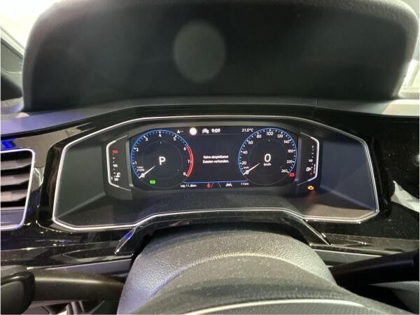 Volkswagen Taigo R-Line 1.5 l TSI OPF DSG CarPlay Matrix