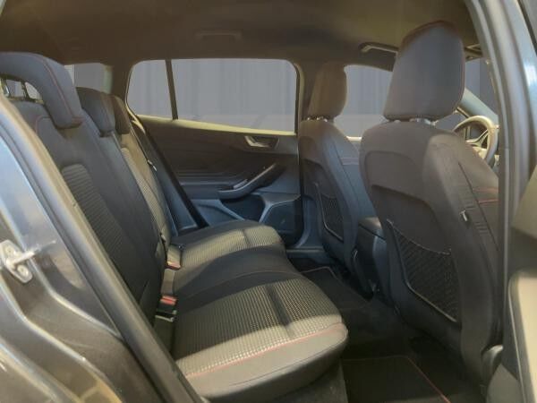 Ford Focus Turnier 1.0 ST-Line X