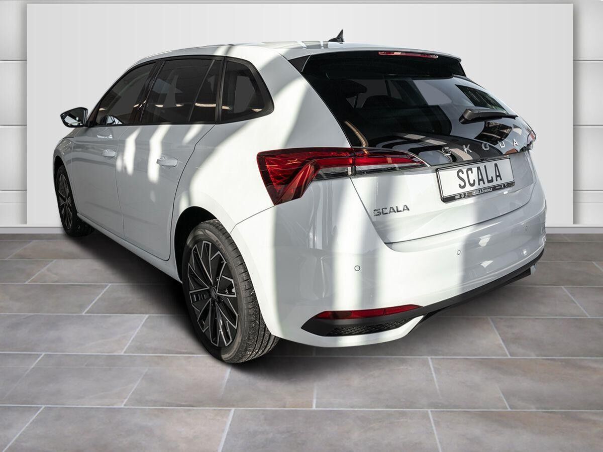 Skoda Scala Selection 1,0 TSI 85kW - SHZ R-KAM NAVI