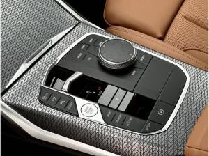 BMW 320 i Limousine M Sportpaket HiFi DAB LED RFK