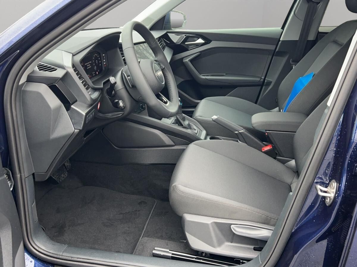 Audi A1 Sportback advanced 25 TFSI S tronic+GANZJAHRESREIFEN