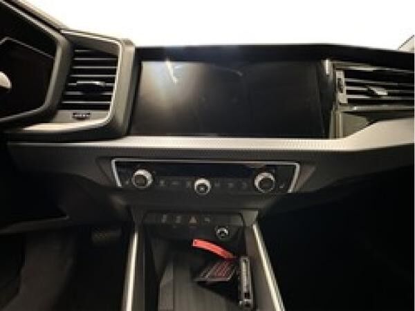 Audi A1 Sportback S line 25 TFSI S tronic