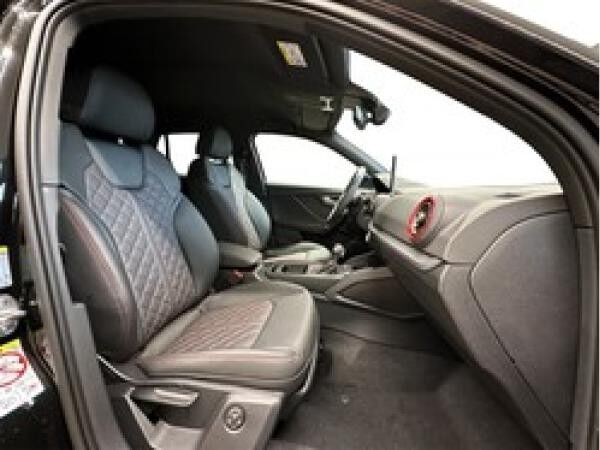 Audi Q2 S line 35 TDI S tronic