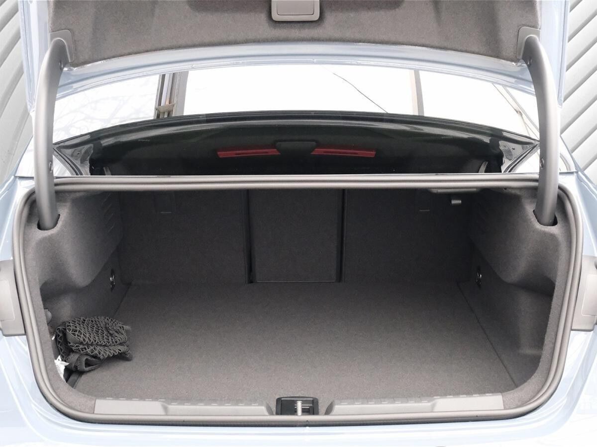 Audi RS3 Limousine 2.5 294 kW TFSI quattro