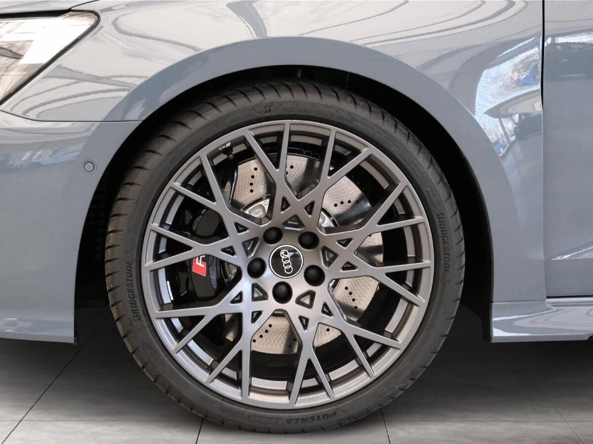 Audi RS3 Limousine 2.5 294 kW TFSI quattro