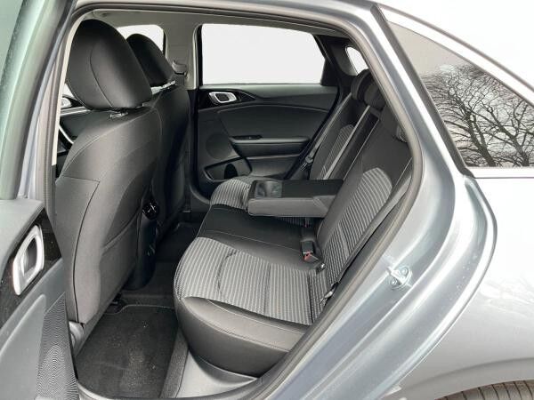 Kia Ceed 1.5 T-GDI Vision Automatik+Navi+Kam++