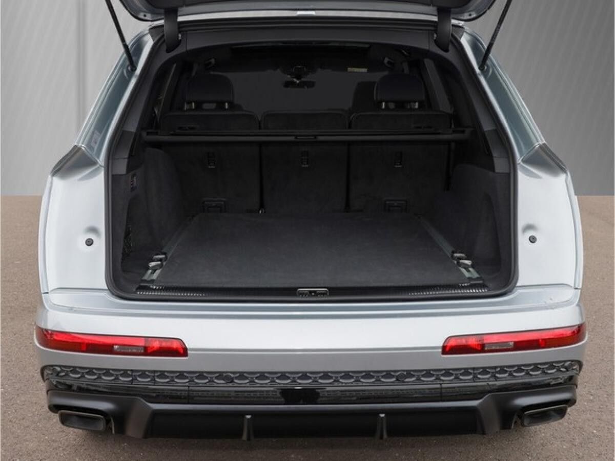 Audi Q7 SUV S line 60 TFSI e quattro ALW