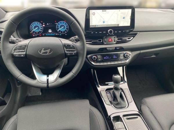 Hyundai i30 inkl. Plus-Paket - ADVANTAGE - sofort verfügbar