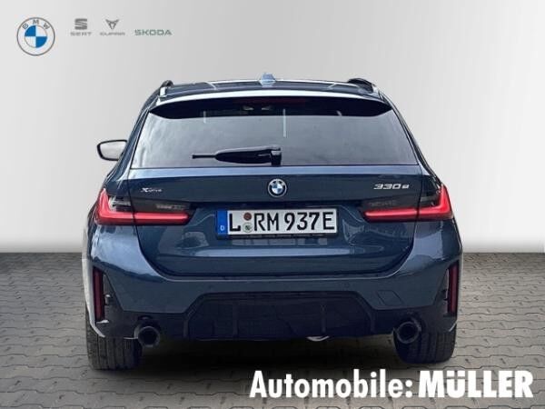 BMW 330 e xDrive Touring M Sport Park-Assistent HUD AHK-klappbar Navi Digitales Cockpit