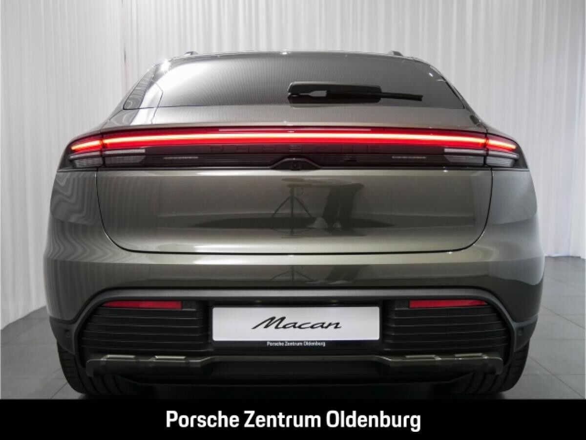 Porsche Macan Electric 4 Luftfed AHK BOSE Pano Matrix LED