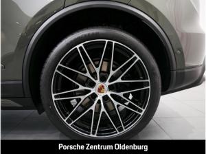 Porsche Macan Electric 4 Luftfed AHK BOSE Pano Matrix LED