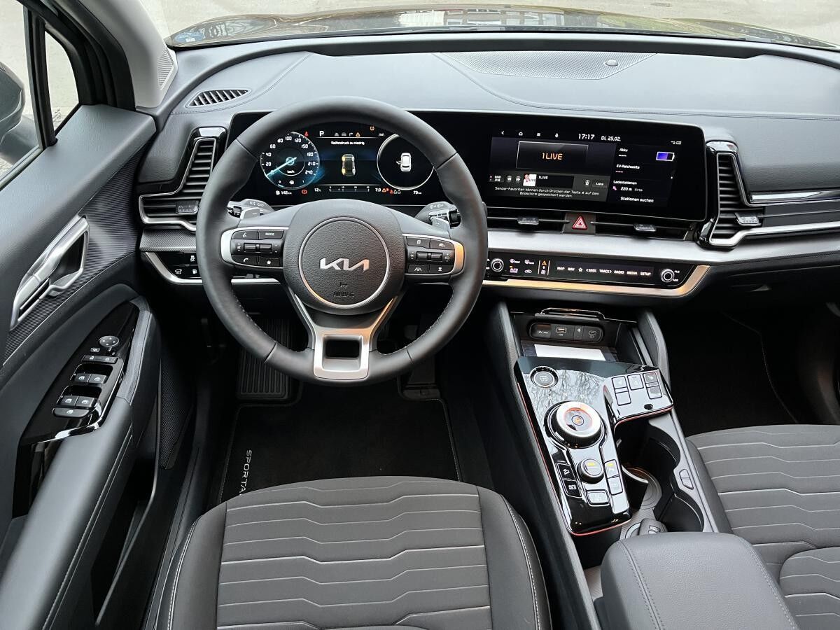 Kia Sportage 1.6 T-GDI PHEV, Spirit, AWD,  Drive
