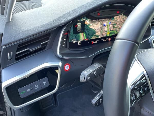 Audi A6 Avant 40 TDI S-Trc advanced Matrix AHK Navi Einpark