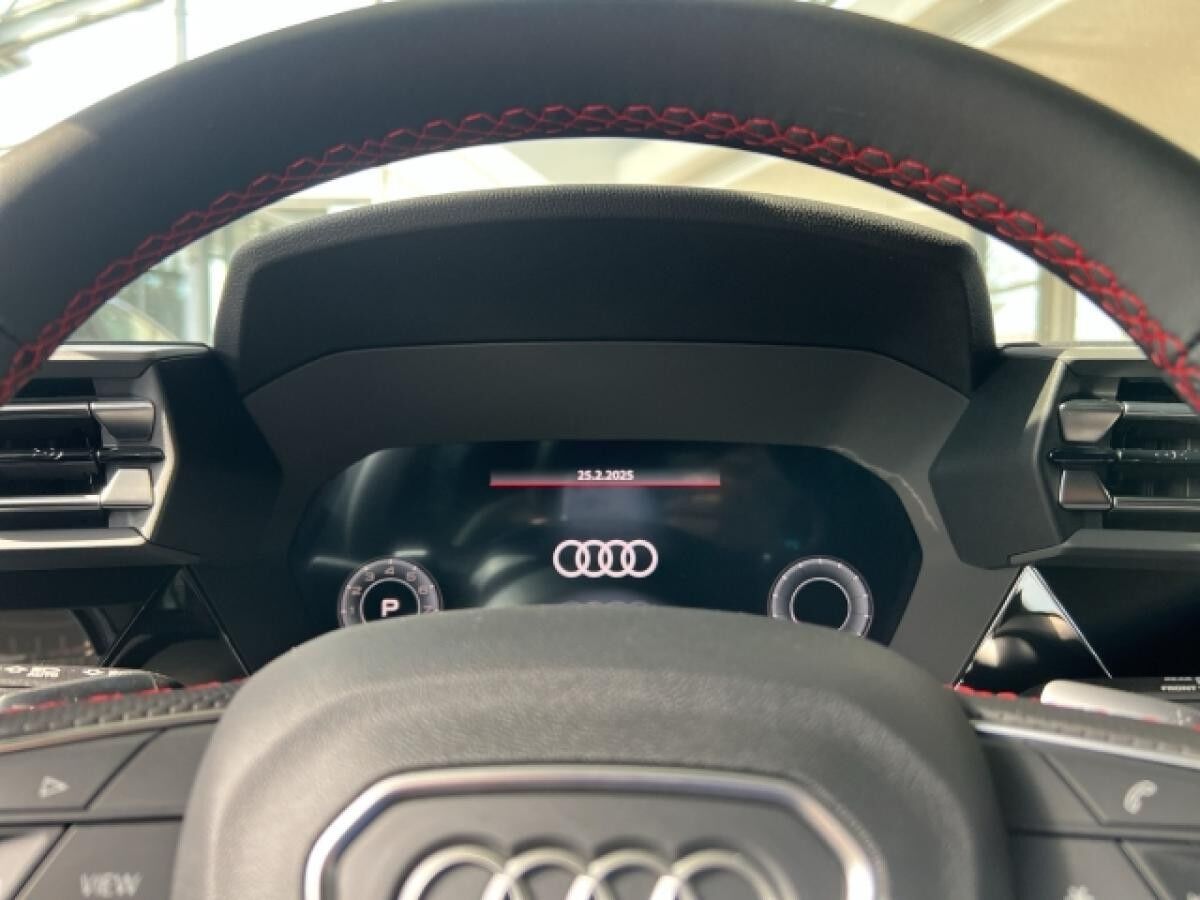 Audi A3 allstreet 35 TFSI (150 PS) S tronic 19'' Business Matrix-LED AHK