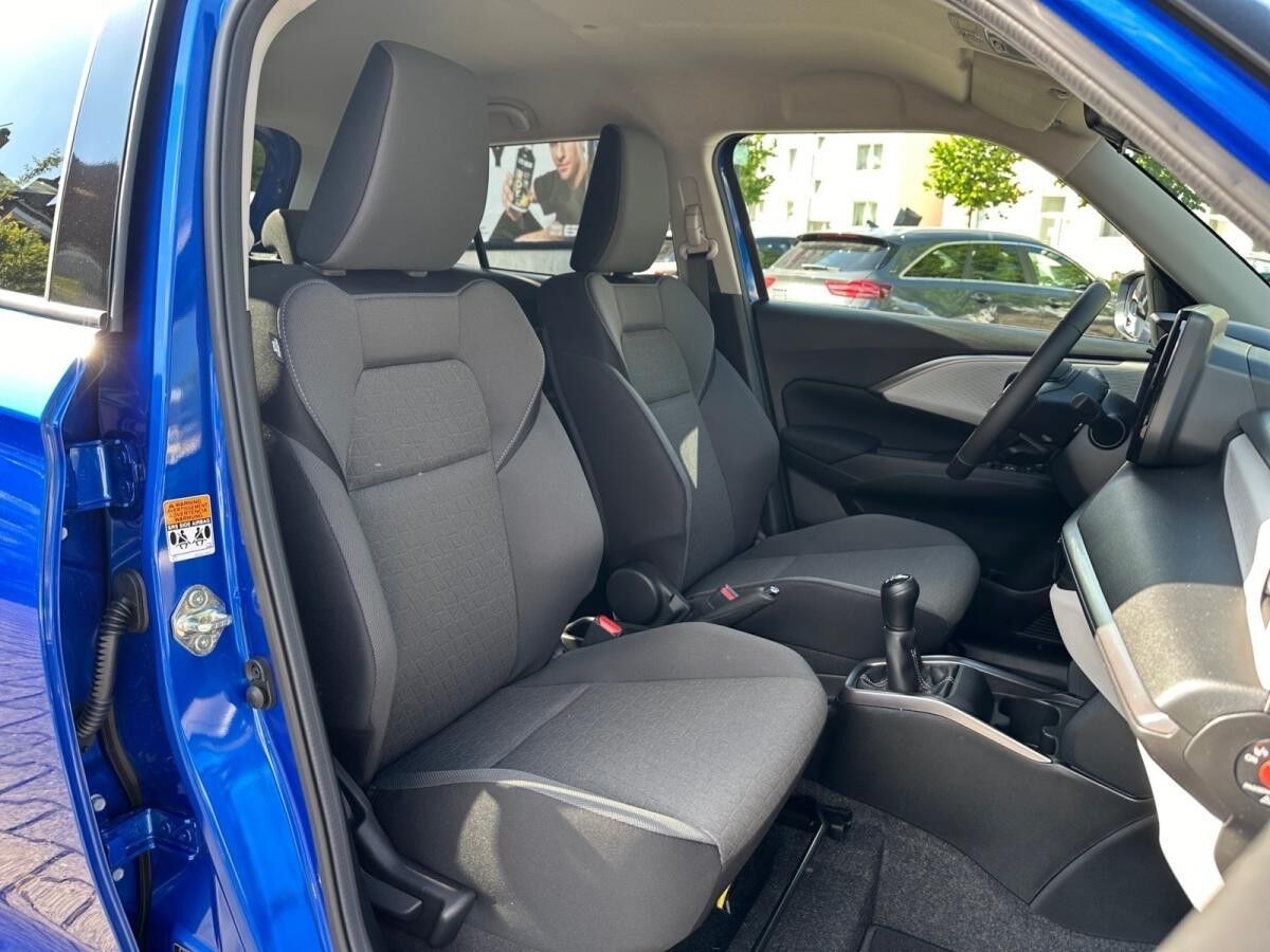 Suzuki Swift 1.2 COMFORT + HYBRID NAVI DAB LICHTSENSOR *5 JAHRE GARANTIE*