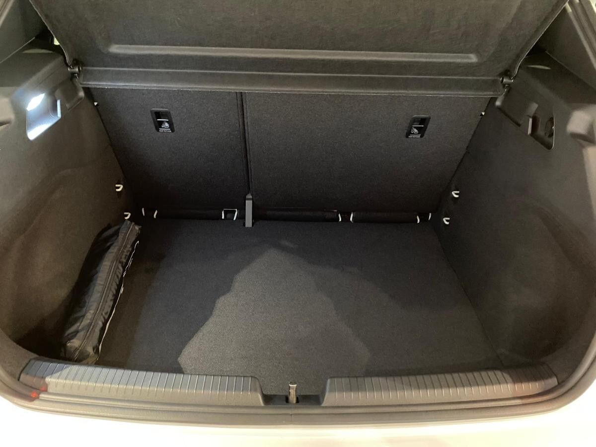 Cupra Born SOFORT VERFÜGBAR! 170kW (231PS) 60kWh Automatik 68