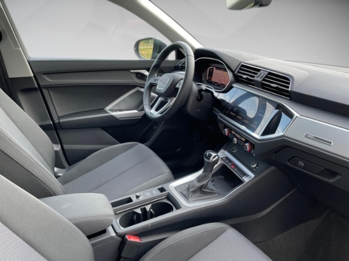 Audi Q3 Sportback 35 TFSI S line KLIMA LED NAVI