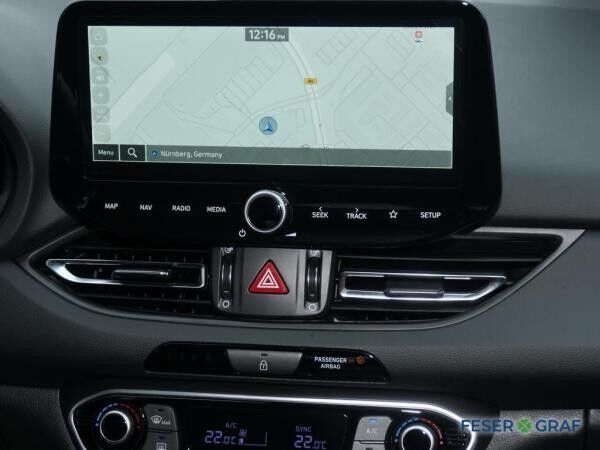 Hyundai i30 ADVANTAGE NAVI KAMERA LED SHZ LHZ CARPLAY