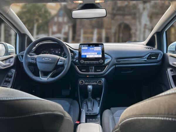 Ford Fiesta ActiveX 1.0 EcoBoost Mild-Hybrid 125PS Auto.LED Apple
